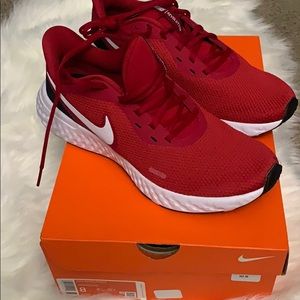 COPY - Nike revolution 5